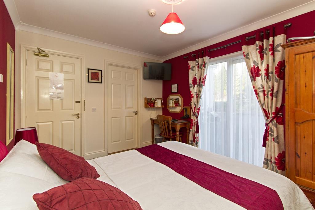 Augusta Lodge Guesthouse Westport Eksteriør bilde