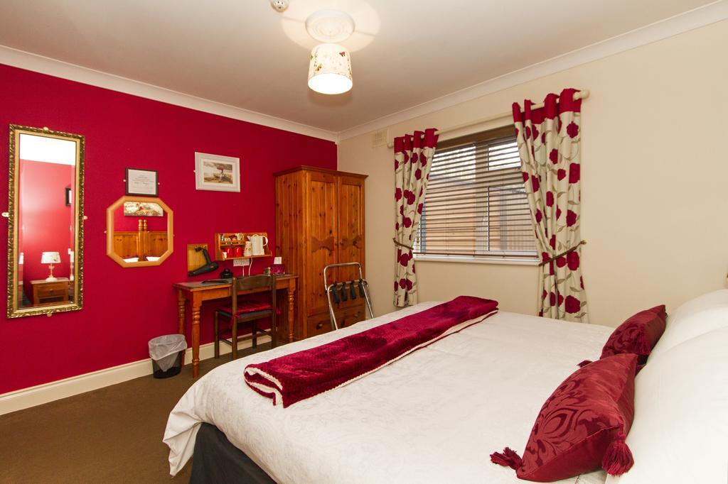 Augusta Lodge Guesthouse Westport Eksteriør bilde