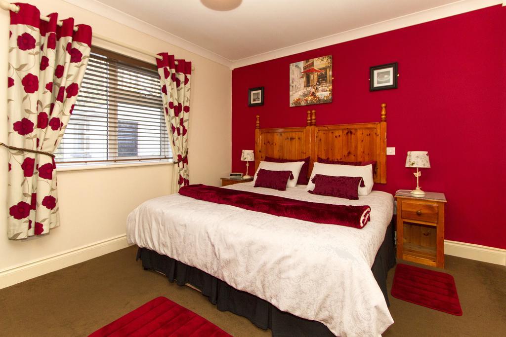 Augusta Lodge Guesthouse Westport Eksteriør bilde