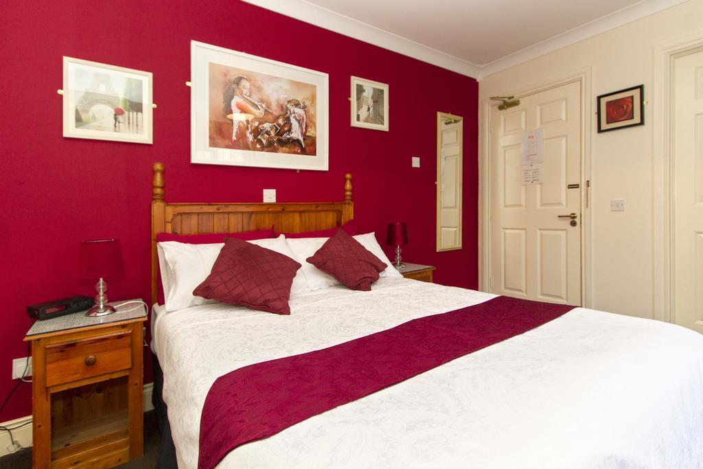 Augusta Lodge Guesthouse Westport Eksteriør bilde