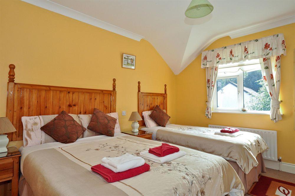 Augusta Lodge Guesthouse Westport Eksteriør bilde