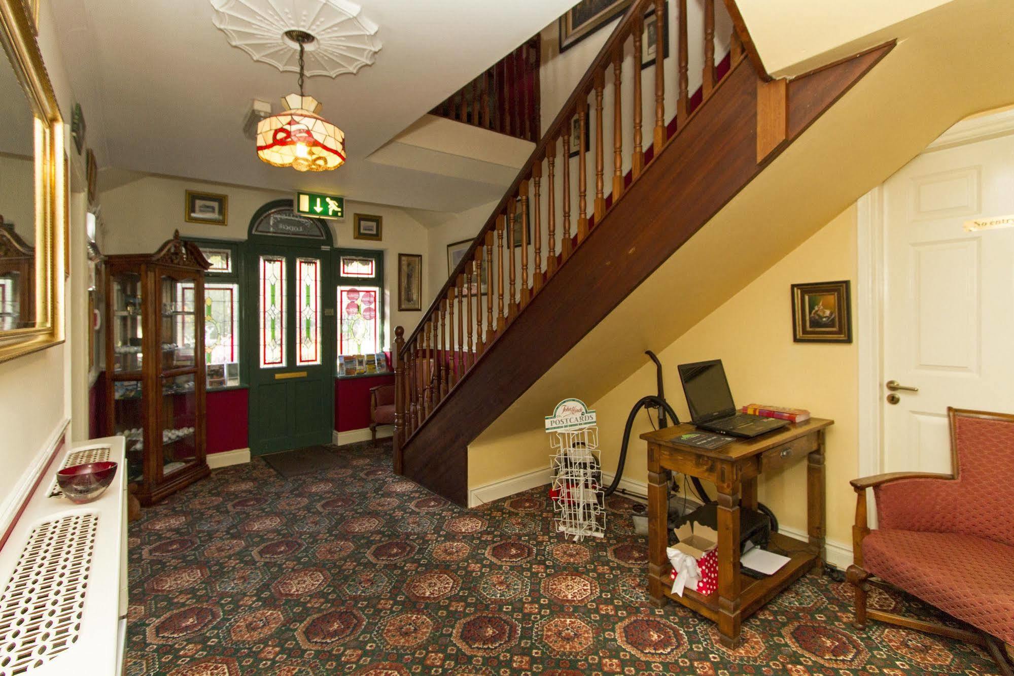 Augusta Lodge Guesthouse Westport Eksteriør bilde