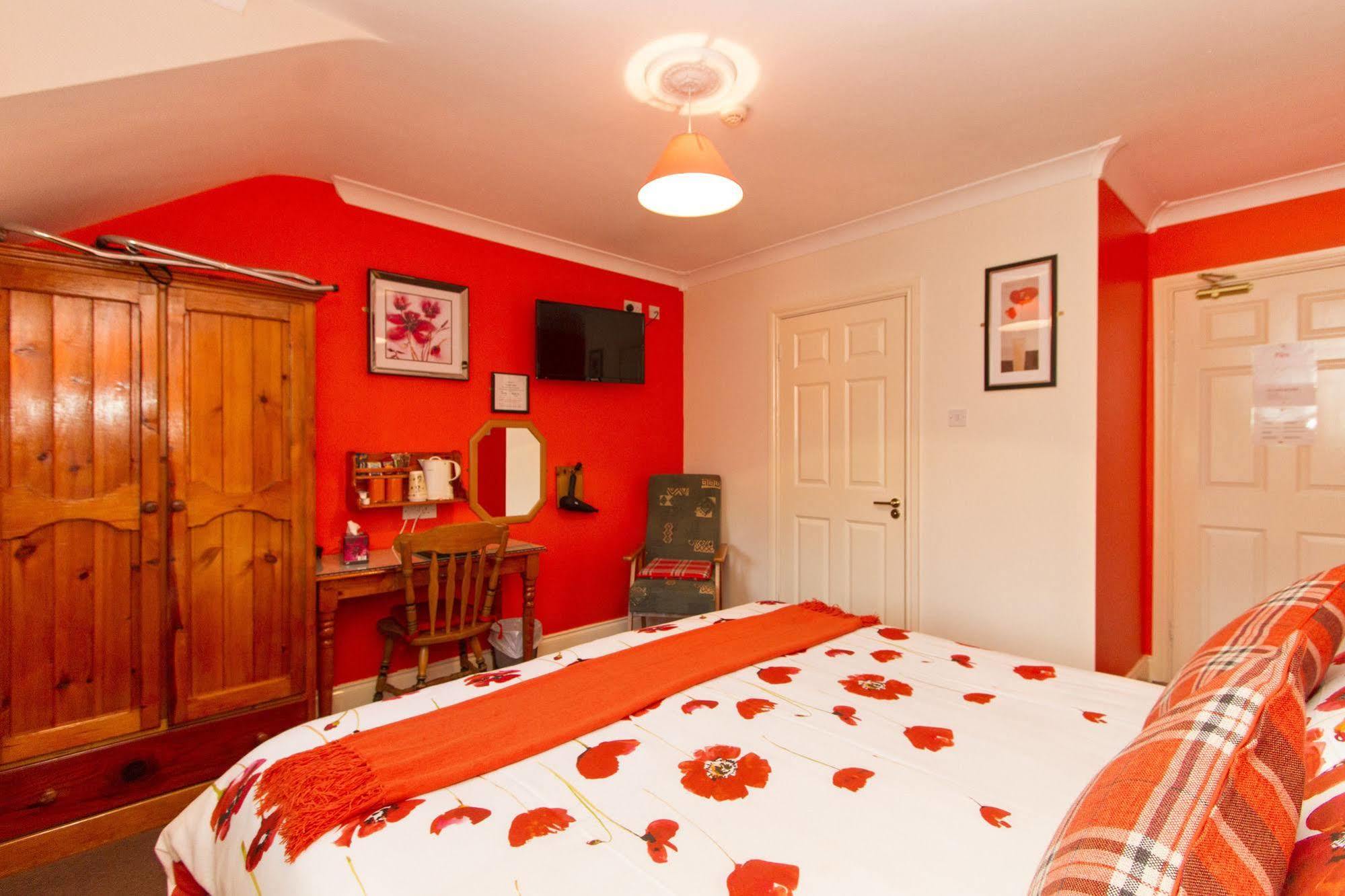 Augusta Lodge Guesthouse Westport Eksteriør bilde