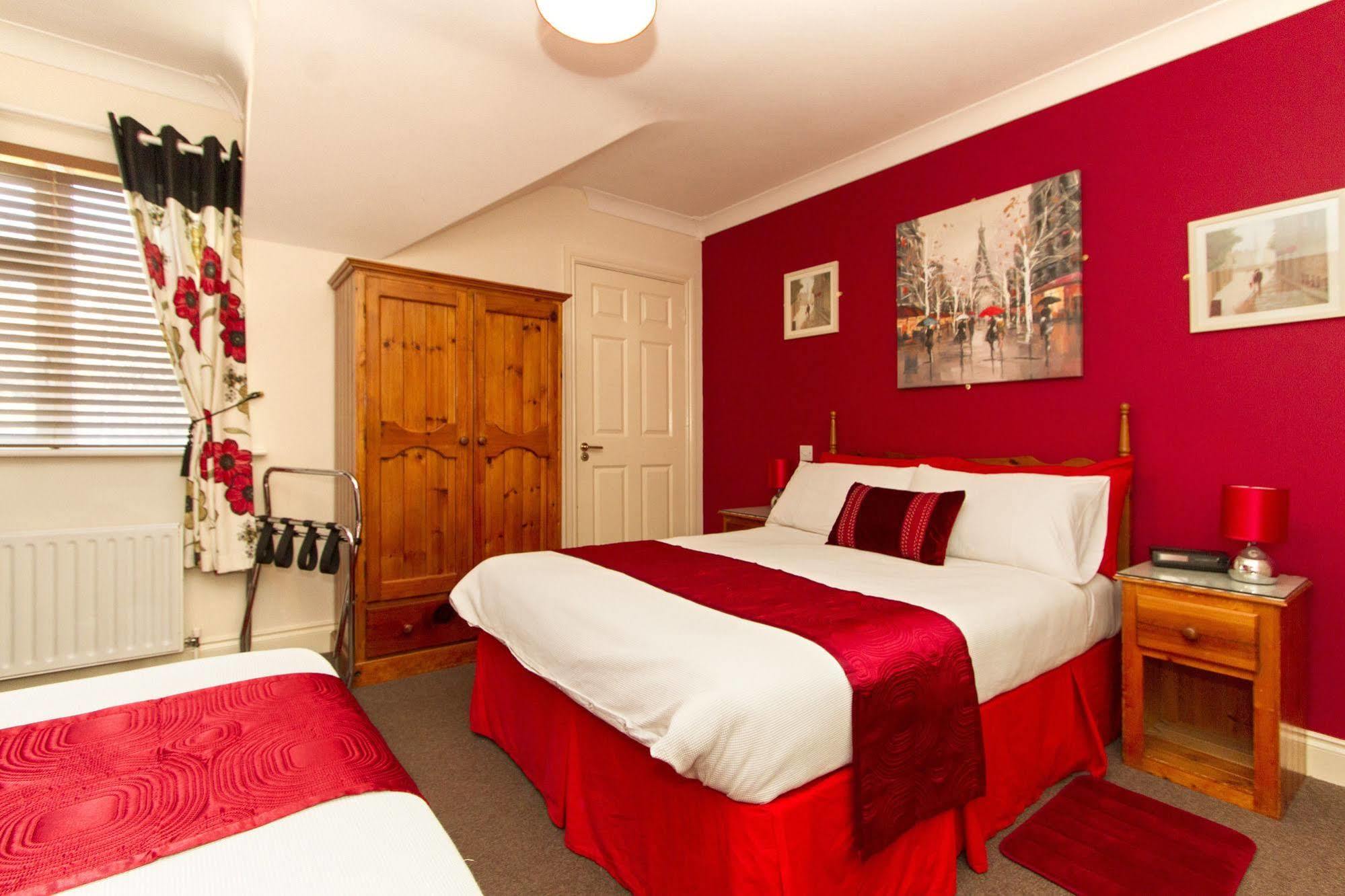 Augusta Lodge Guesthouse Westport Eksteriør bilde