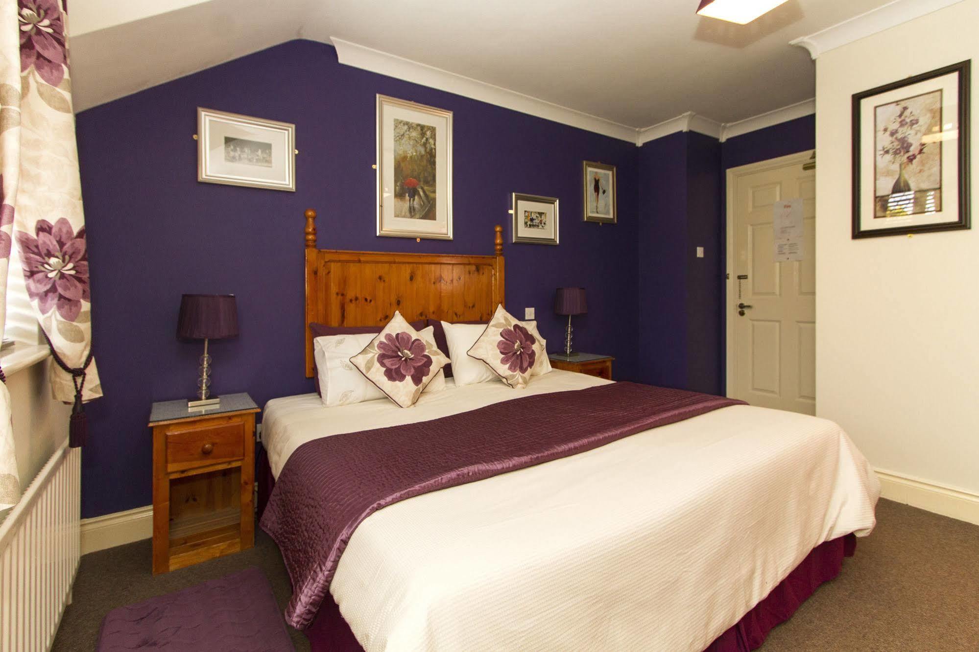 Augusta Lodge Guesthouse Westport Eksteriør bilde